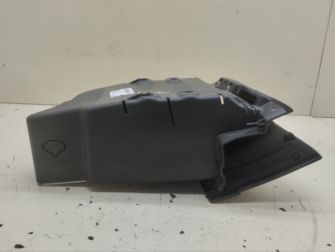 Бардачок Ford Mondeo 4 2007-2015 Бардачок Ford Mondeo 4 2007-2015