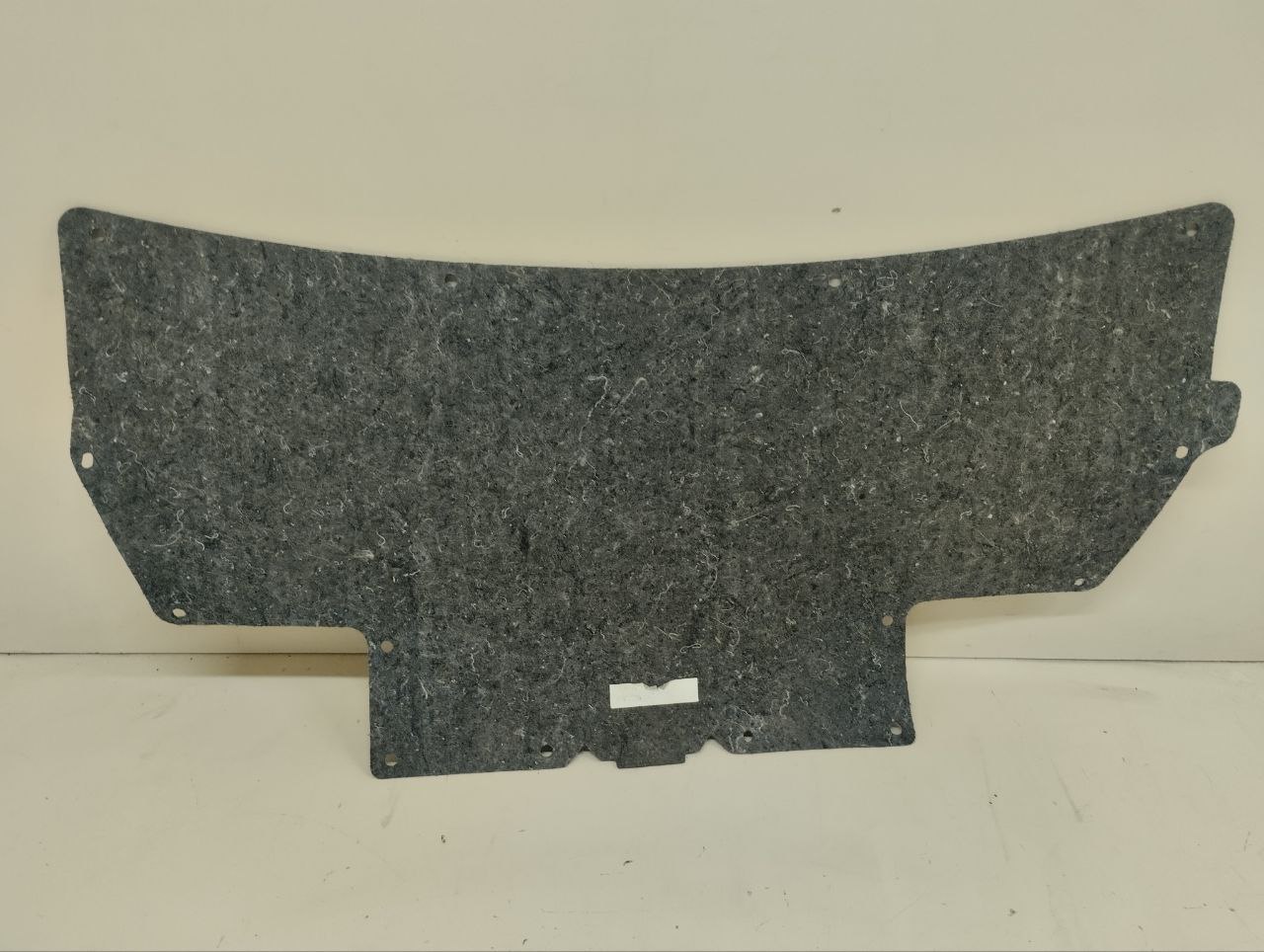 Обшивка крышки багажника Nissan Almera (N16) 2000-2006