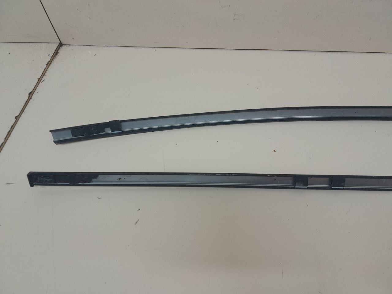 Молдинг Mazda Mazda 3 (BM) 2013-2016 Молдинг Mazda Mazda 3 (BM) 2013-2016
