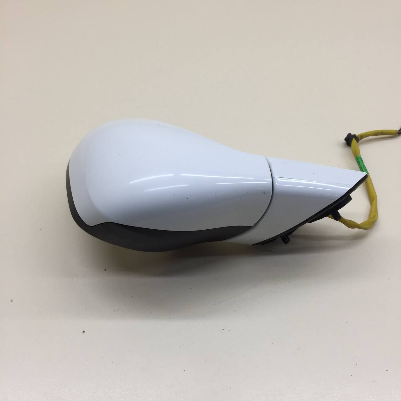 Зеркало левое электрическое Peugeot 308 2007>