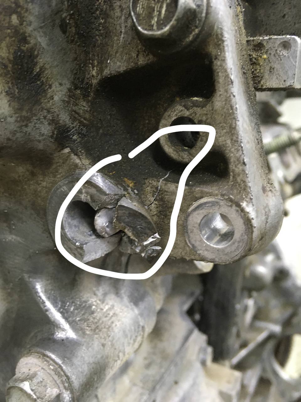 Двигатель Toyota Rav 4 (A30) 2006-2013 Двигатель Toyota Rav 4 (A30) 2006-2013