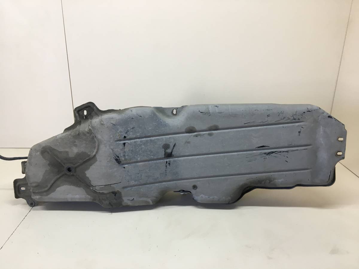 Бак топливный Land Rover Discovery 3 (L319) 2004-2009