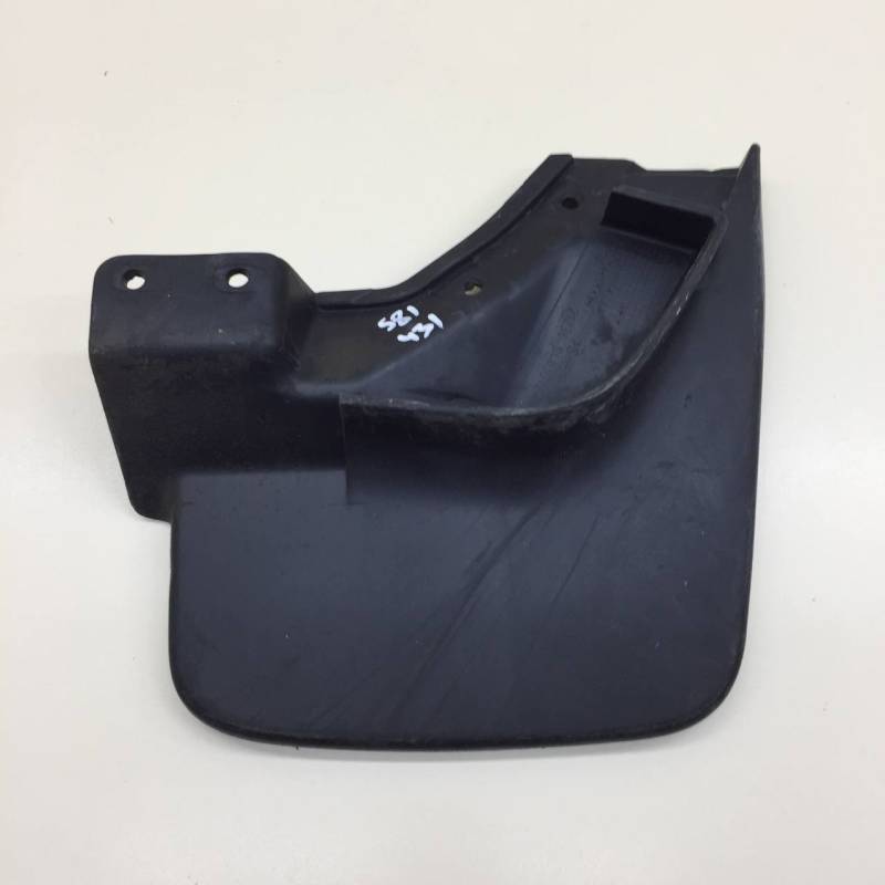 Брызговик передний правый Lada  Niva Travel 2020>