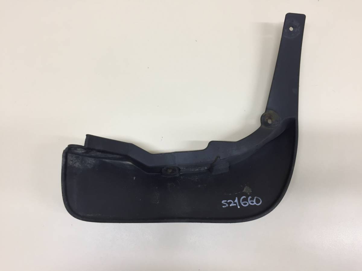 Брызговик задний левый Nissan Terrano (D10) 2014>