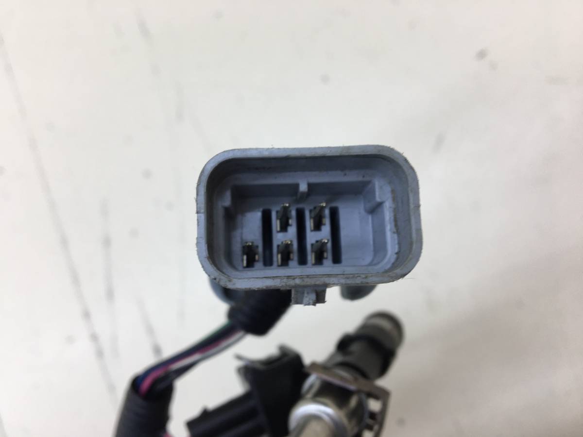 Рейка топливная (рампа) Chevrolet Niva 2002-2009