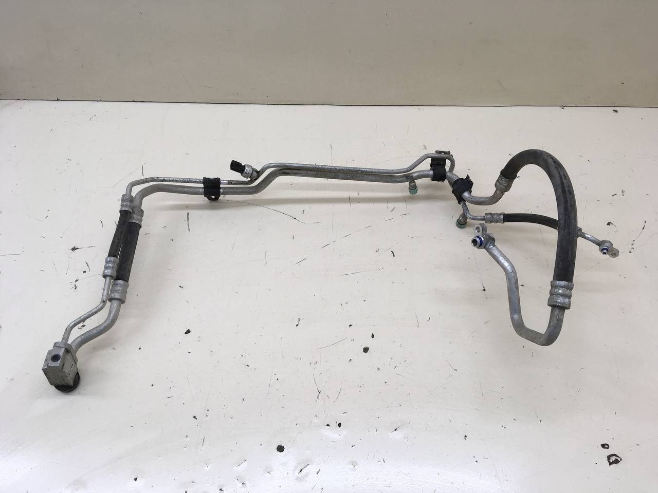 Трубка кондиционера Hyundai Solaris (RB) 2010-2017