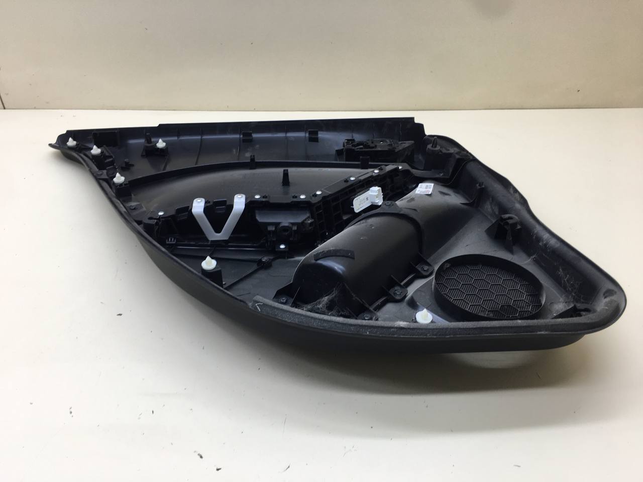 Обшивка двери задней правой Mazda Mazda 3 (BM) 2013-2016
