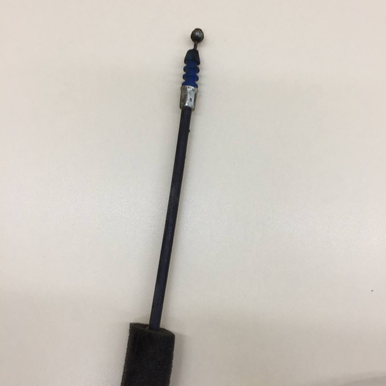 Ручка открывания лючка бензобака Honda Civic 4D 2006-2012