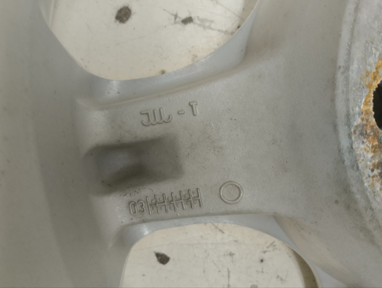 Диски R16 Литые