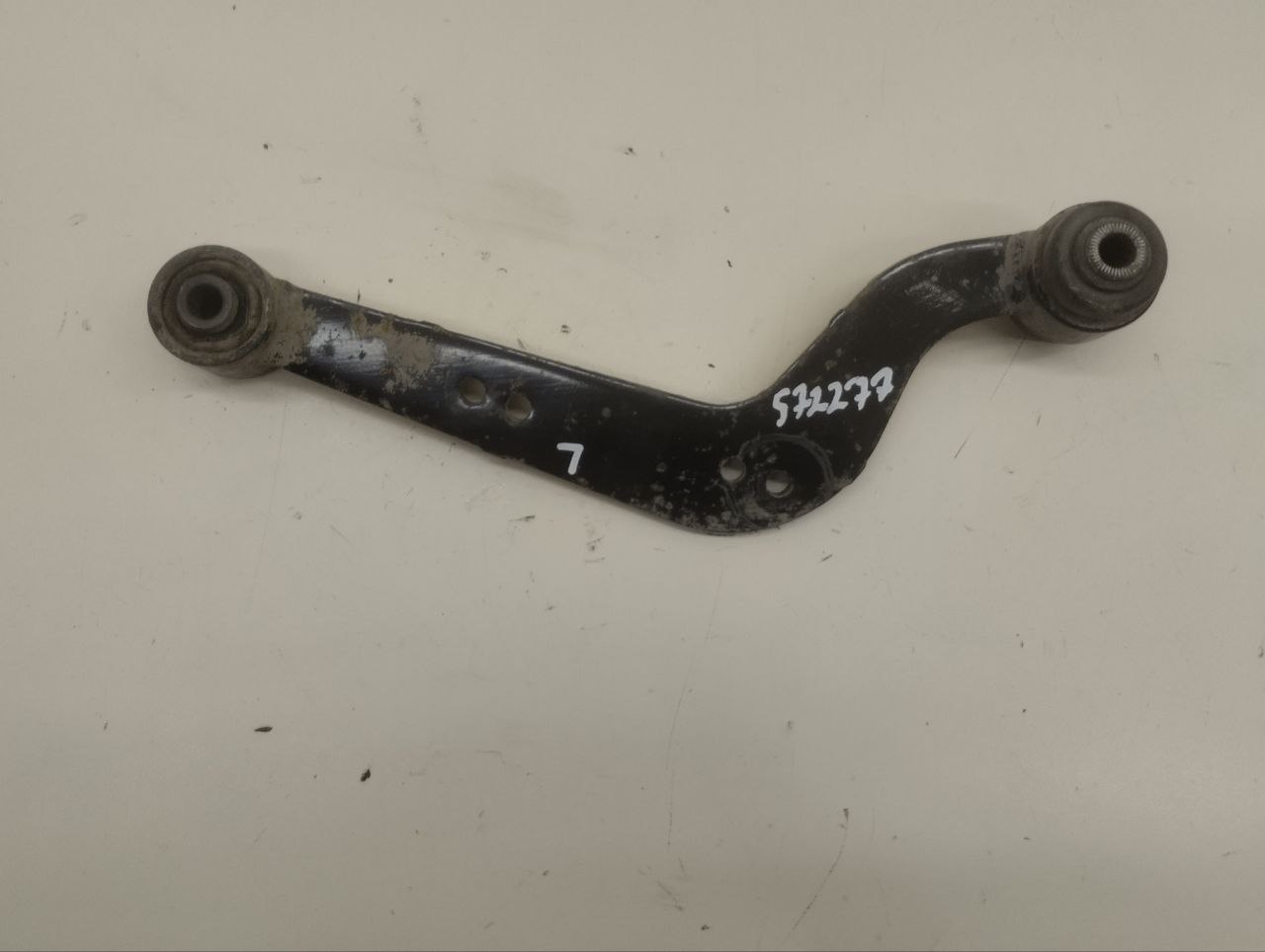 Рычаг задний верхний левый Toyota Rav 4 (A30) 2006-2013