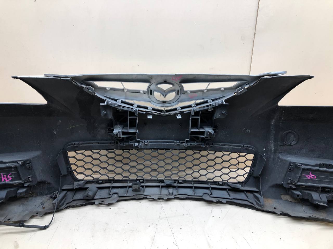 Бампер передний Mazda Mazda 3 (BK) 2002-2009 Бампер передний Mazda Mazda 3 (BK) 2002-2009