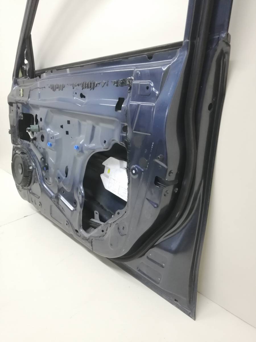 Дверь передняя правая Nissan Almera 3 (G11, G15) 2012>