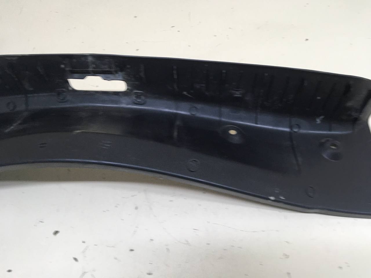 Обшивка багажника Ford Focus 2 (DB) 2008-2011 Обшивка багажника Ford Focus 2 (DB) 2008-2011