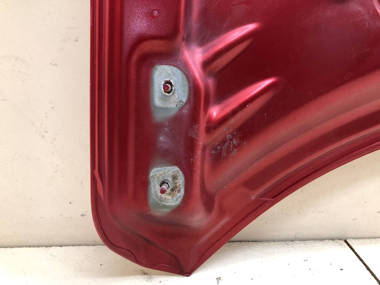 Капот Lada Vesta 2015>