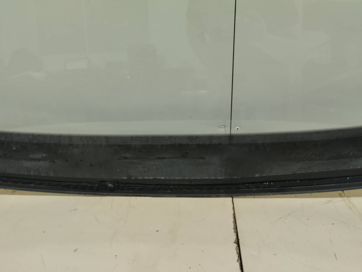 Стекло лобовое (ветровое) Audi Q7 (4L) 2005-2015
