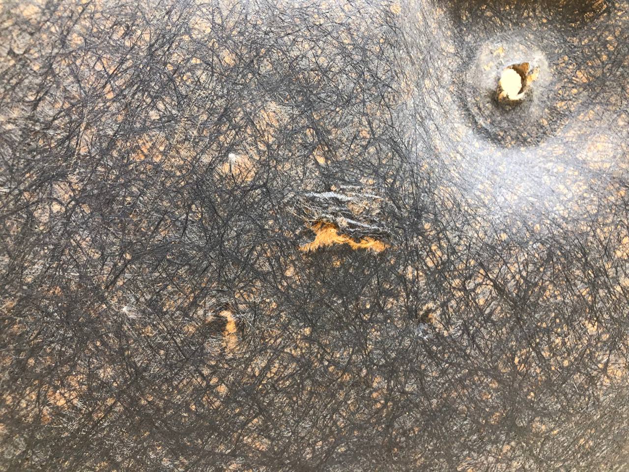 Шумоизоляция капота Toyota Rav 4 (XA40) 2013-2019