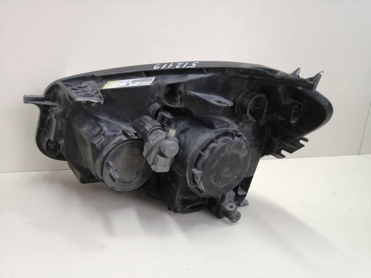 Фара правая Nissan Qashqai (J10) 2006-2013