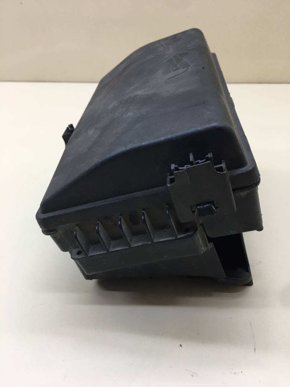 Блок предохранителей Chevrolet Cruze (J300) 2009-2016