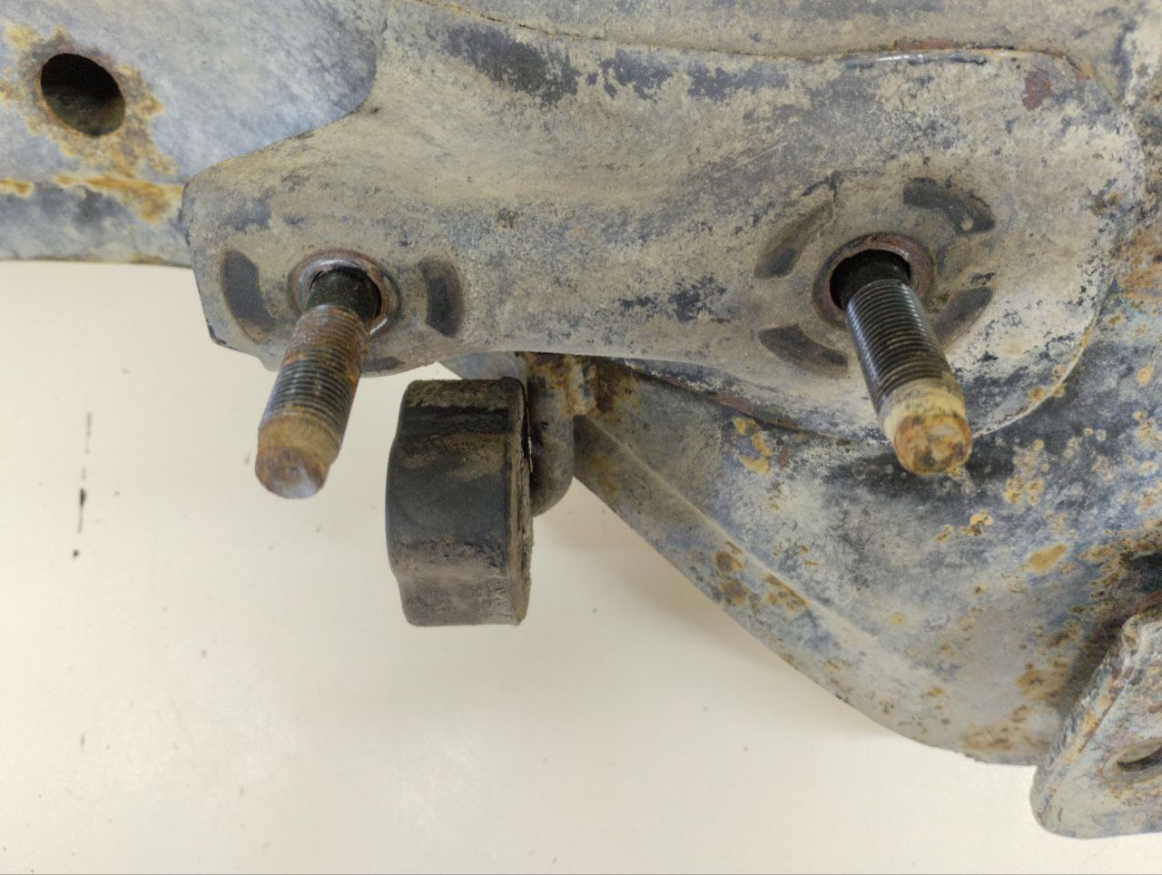 Балка подмоторная Kia Spectra (SD) 2004-2011