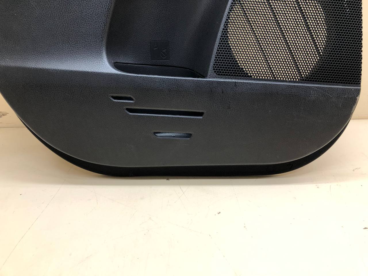 Обшивка двери задней левой Toyota Rav 4 (XA40) 2013-2019