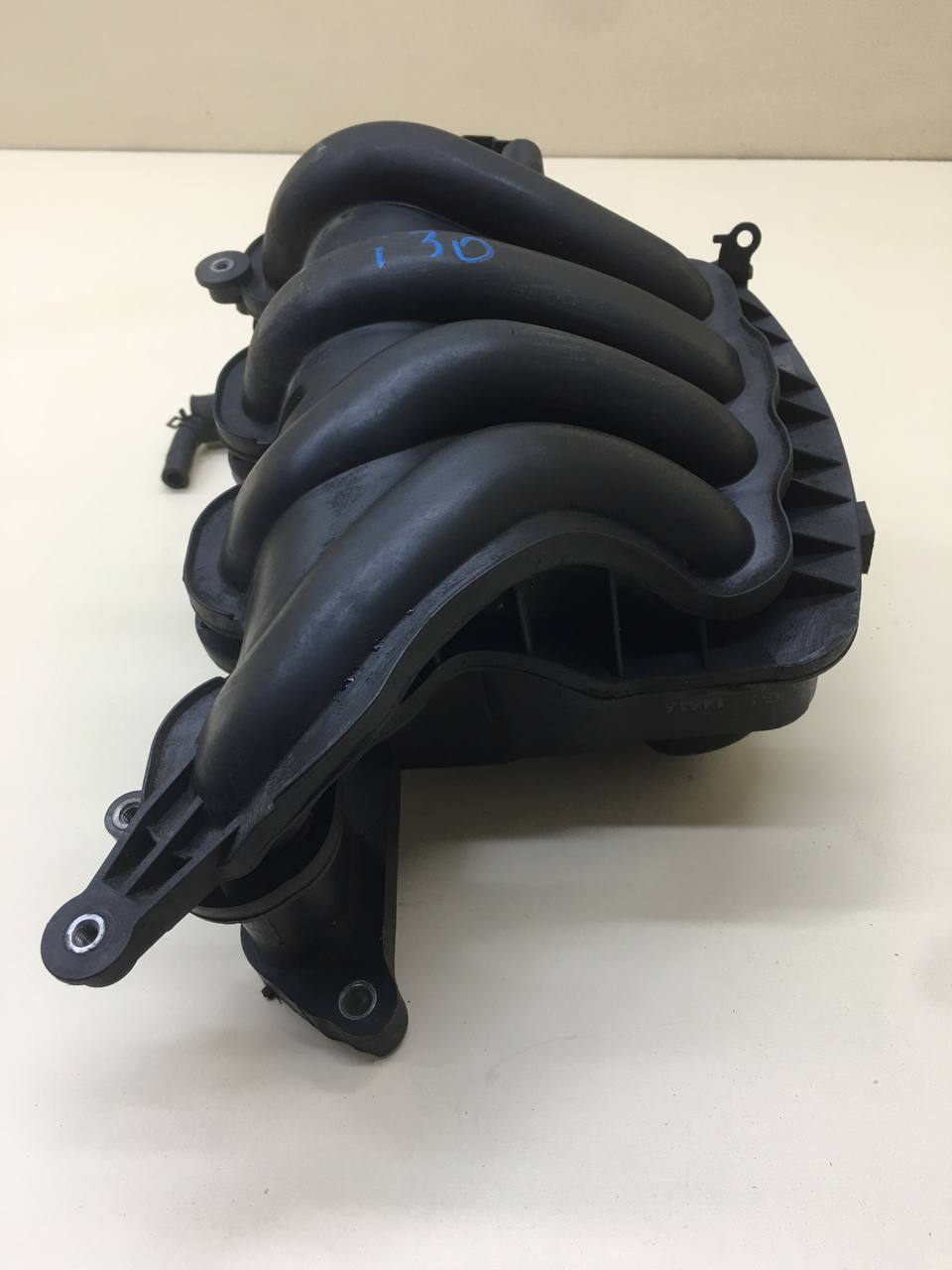 Коллектор впускной Hyundai i30 (FD) 2007-2012 Коллектор впускной Hyundai i30 (FD) 2007-2012