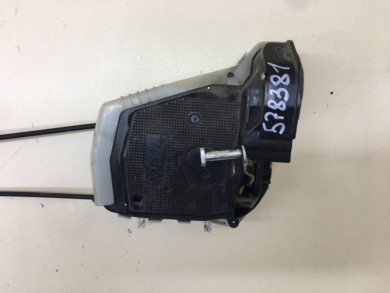 Замок двери задней левой Toyota Ractis (NCP100) 2005-2010