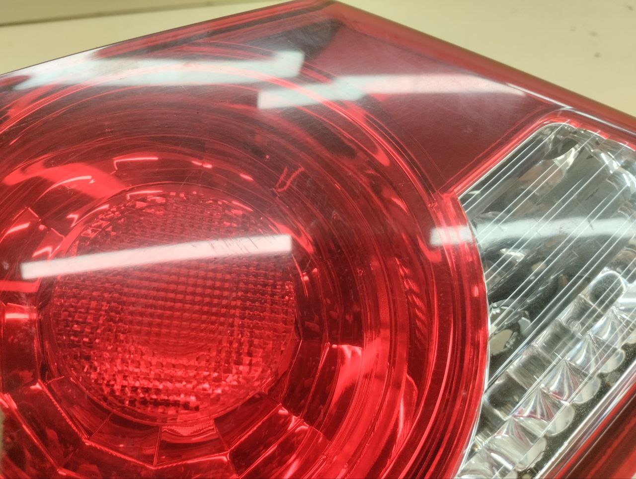 Фонарь задний внутренний левый Honda Civic 4D 2006-2012