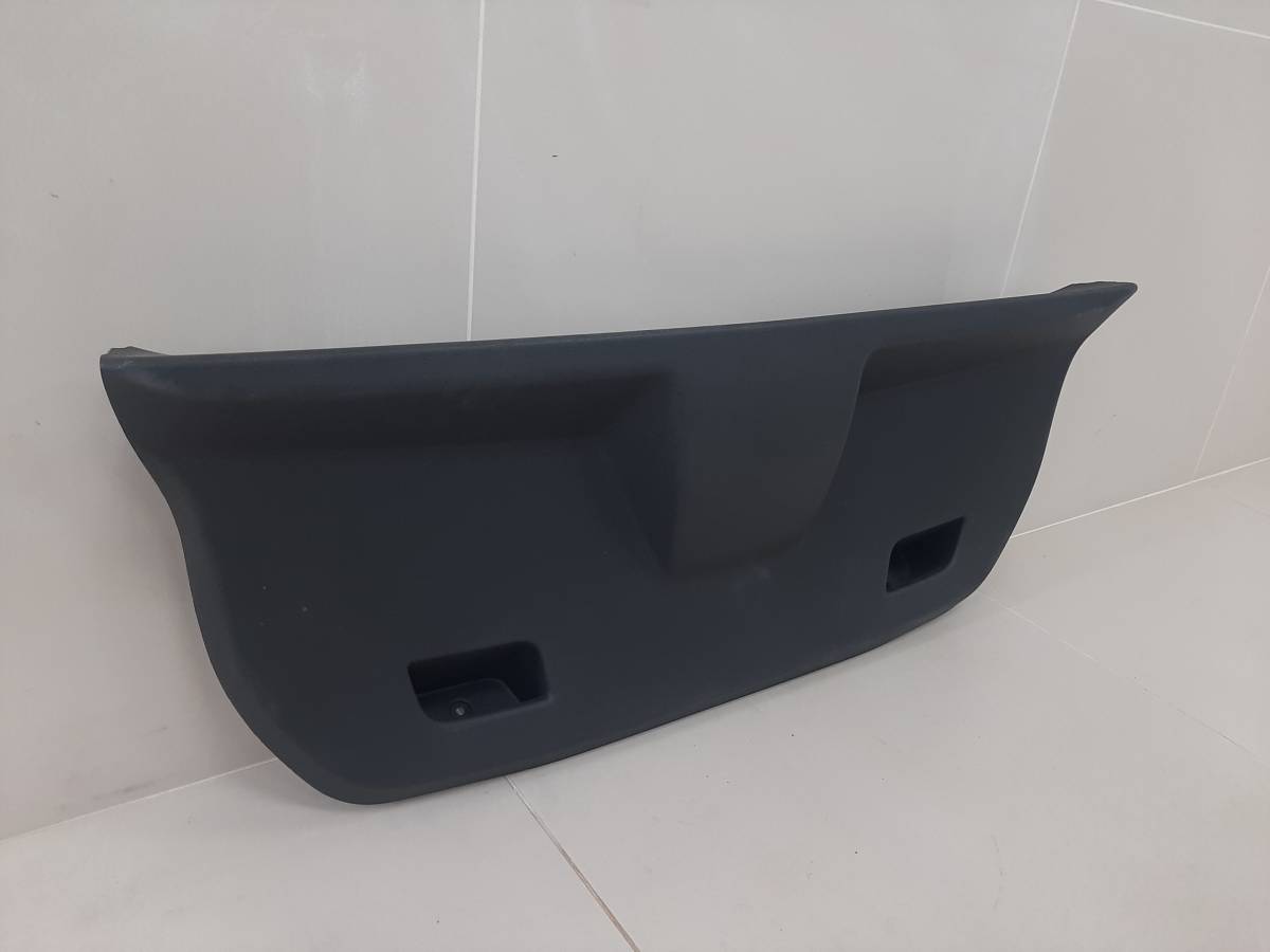 Обшивка двери багажника Opel Corsa (D) 2006-2015