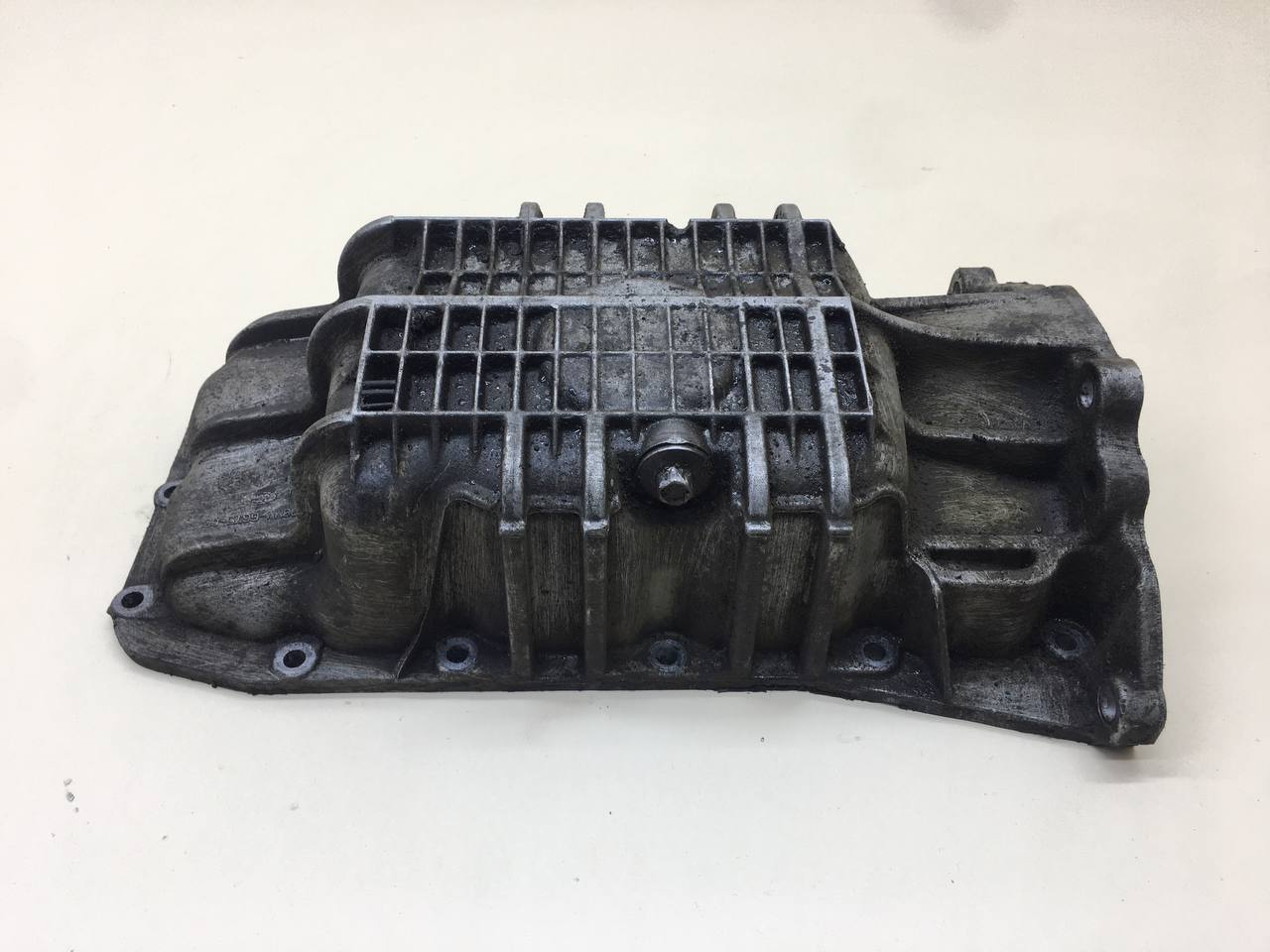 Поддон масляный двигателя Ford Focus 2 (DA) 2005-2008