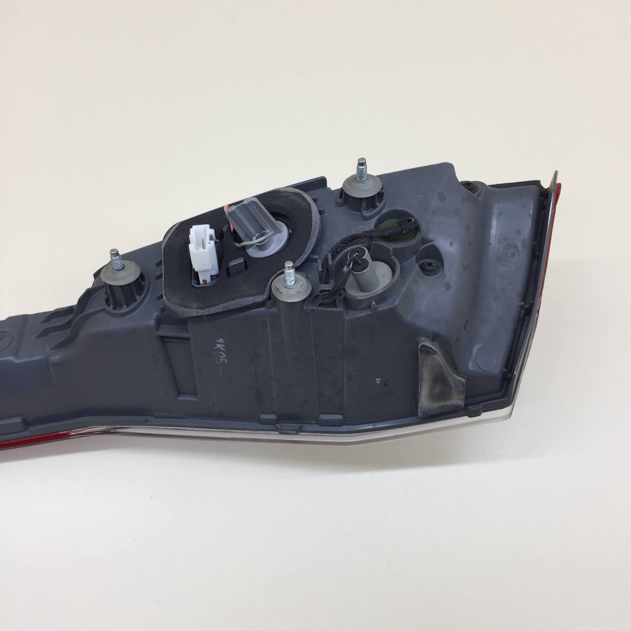 Фонарь задний внутренний левый Hyundai Elantra (CN7) 2020>