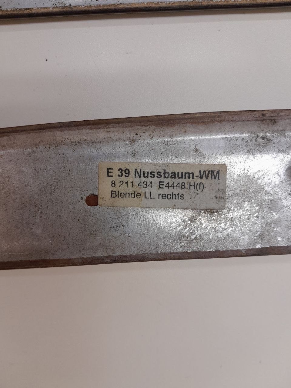 Накладка декоративная BMW 5-series E39 1995-2003 Накладка декоративная BMW 5-series E39 1995-2003