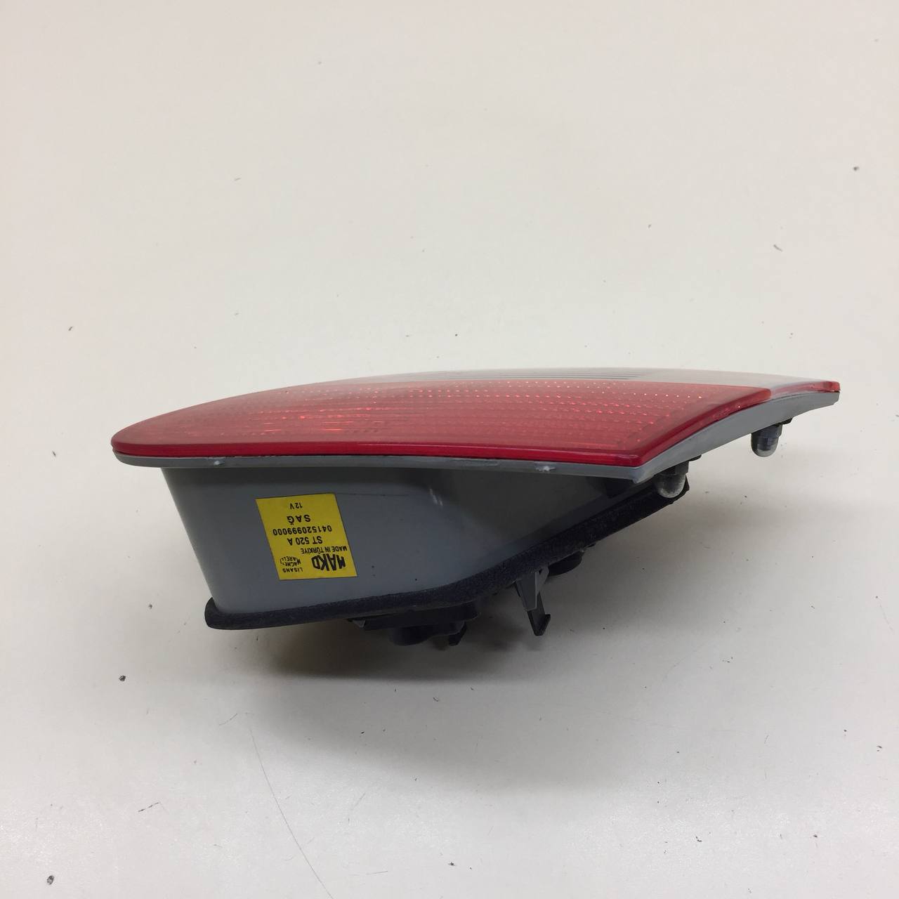 Фонарь задний внутренний правый Fiat Albea 2002-2012