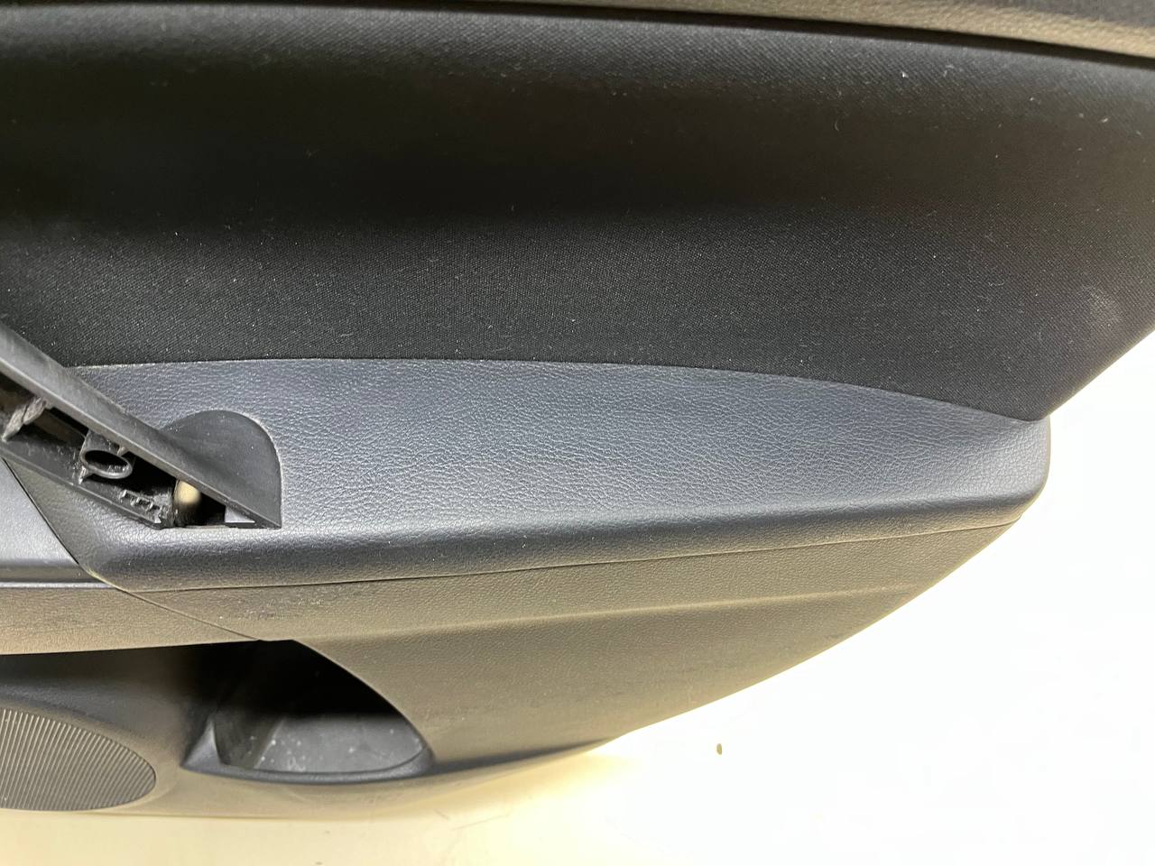 Обшивка двери задней правой Mazda Mazda 3 (BL) 2009-2013