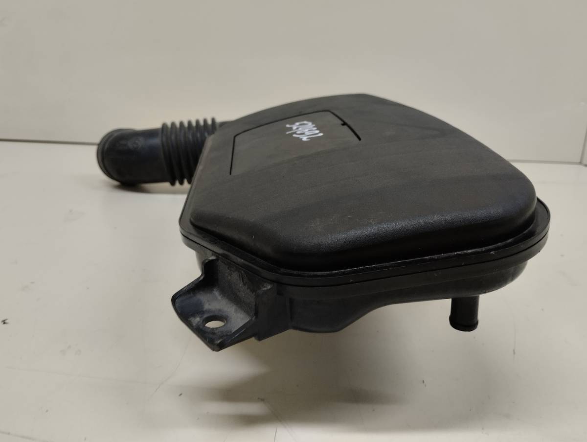 Корпус воздушного фильтра Subaru Legacy (B13) 2003-2009