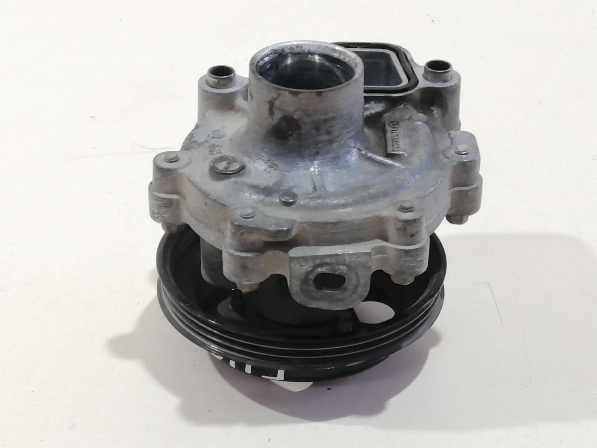 Насос водяной (помпа) Mazda CX-5 (KE) 2011-2017 Насос водяной (помпа) Mazda CX-5 (KE) 2011-2017