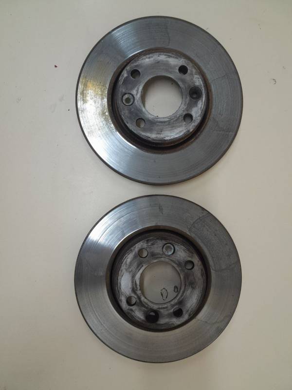 Диск тормозной передний Nissan Note (E11) 2006-2013 Диск тормозной передний Nissan Note (E11) 2006-2013