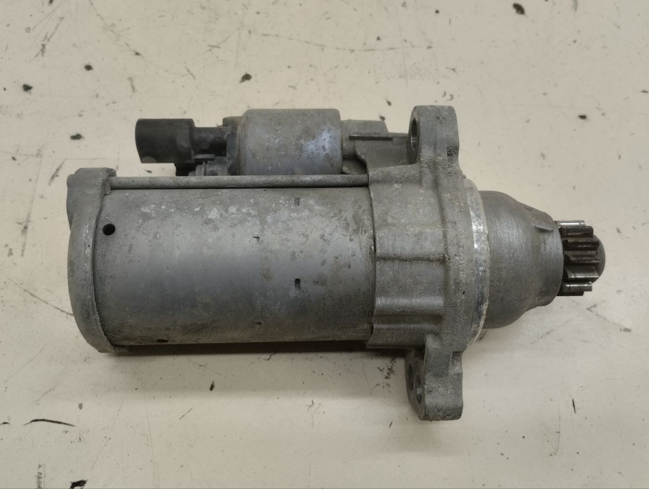 Стартер Volkswagen Polo (MK5) 2011-2020 Стартер Volkswagen Polo (MK5) 2011-2020