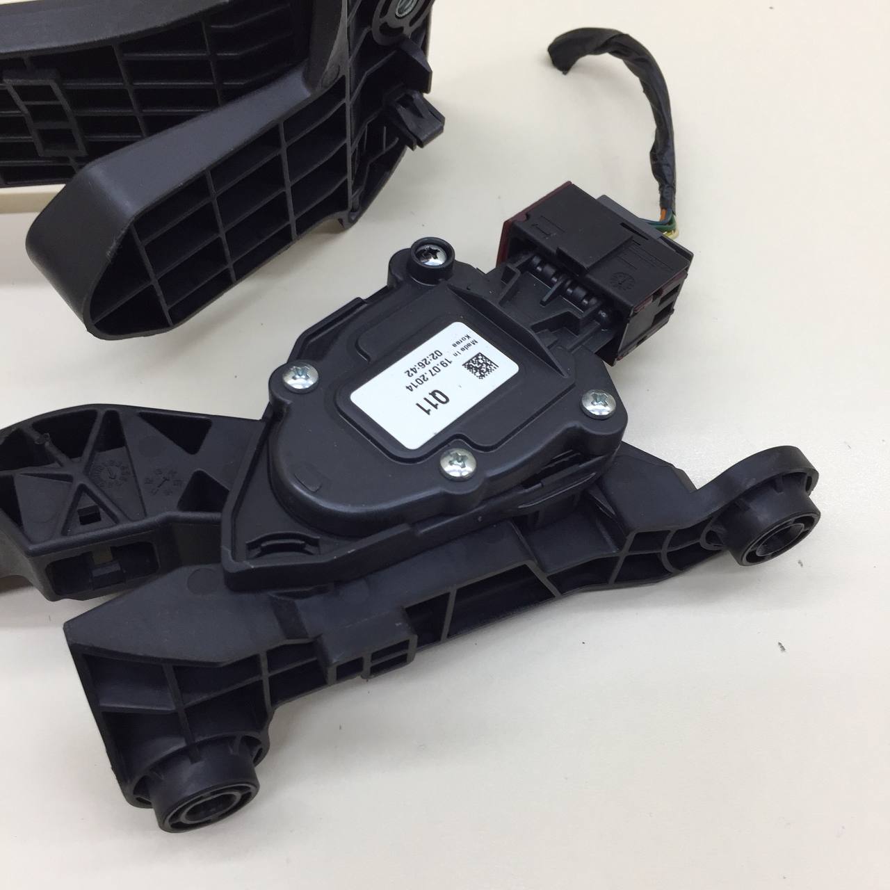 Педаль газа Hyundai Elantra (MD) 2011-2016