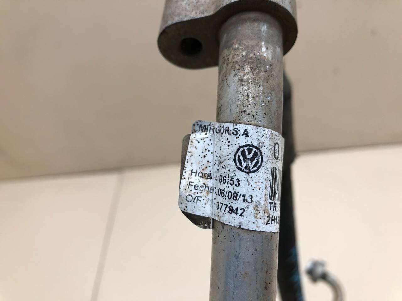 Трубка кондиционера Volkswagen Amarok 2010>