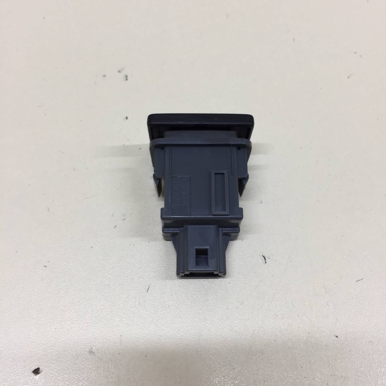Кнопка многофункциональная Toyota Land Cruiser Prado (J150) 2009-2022 Кнопка многофункциональная Toyota Land Cruiser Prado (J150) 2009-2022