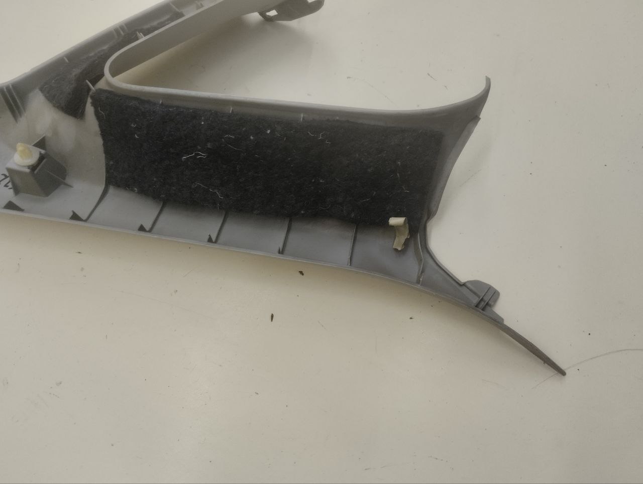 Обшивка стойки Toyota Auris (E150) 2006-2012