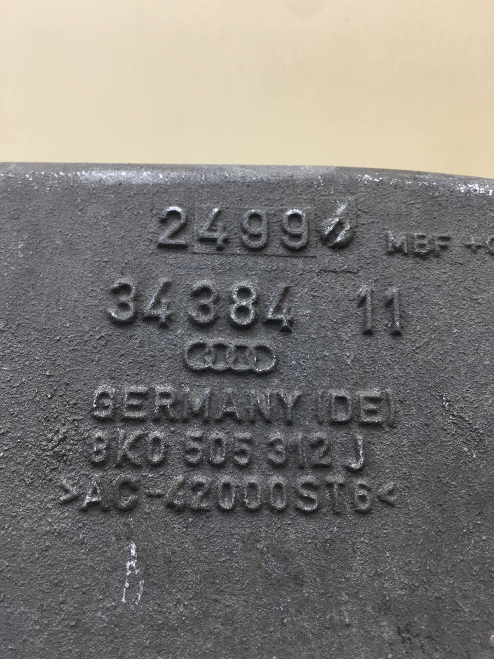 Рычаг задний нижний правый Audi A4 (B8) 2007-2015