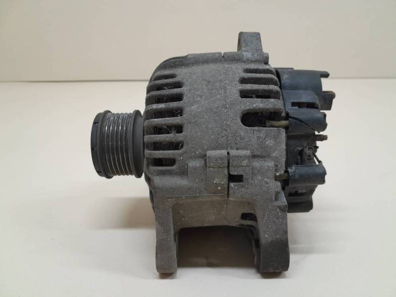 Генератор Renault Duster (HSA, HSM) 2012> Генератор Renault Duster (HSA, HSM) 2012>