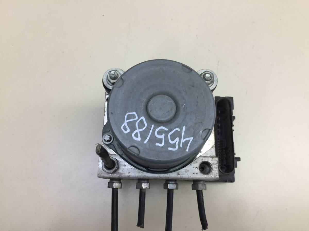 Блок ABS (насос) Nissan Qashqai (J10) 2006-2013