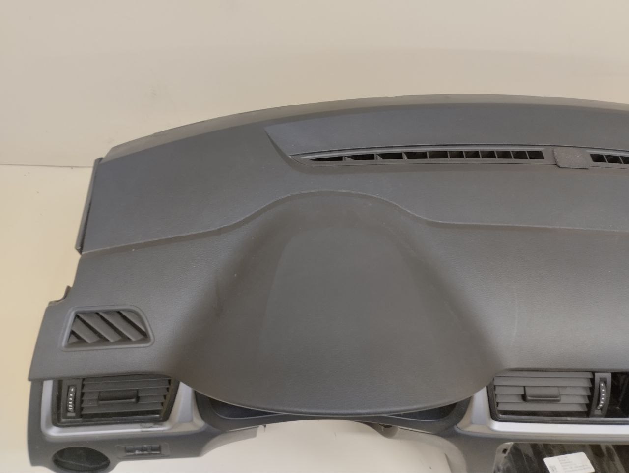 Торпедо Skoda Rapid 2012-2020 Торпедо Skoda Rapid 2012-2020