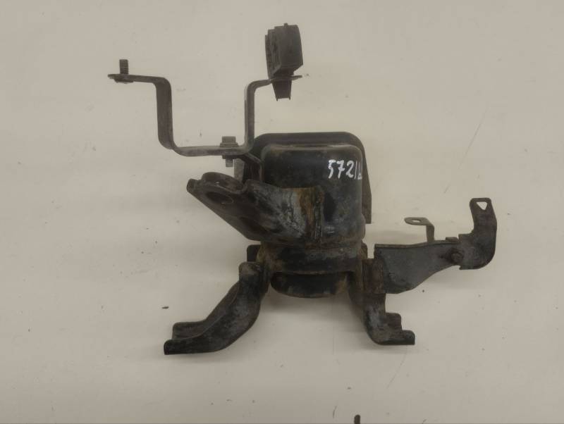 Опора двигателя правая Toyota Auris (E150) 2006-2012