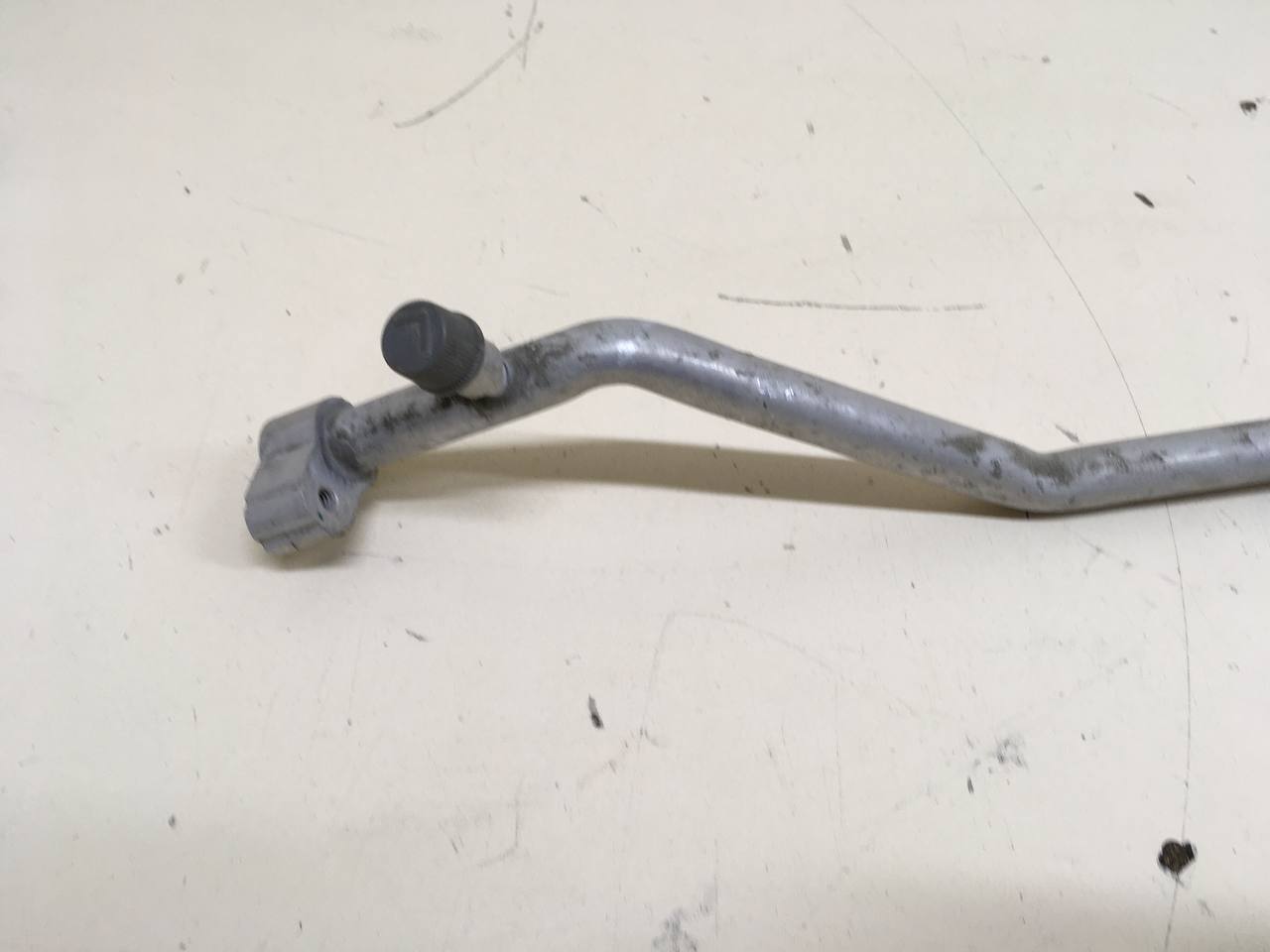 Трубка кондиционера Toyota Corolla E150 2006-2013 Трубка кондиционера Toyota Corolla E150 2006-2013