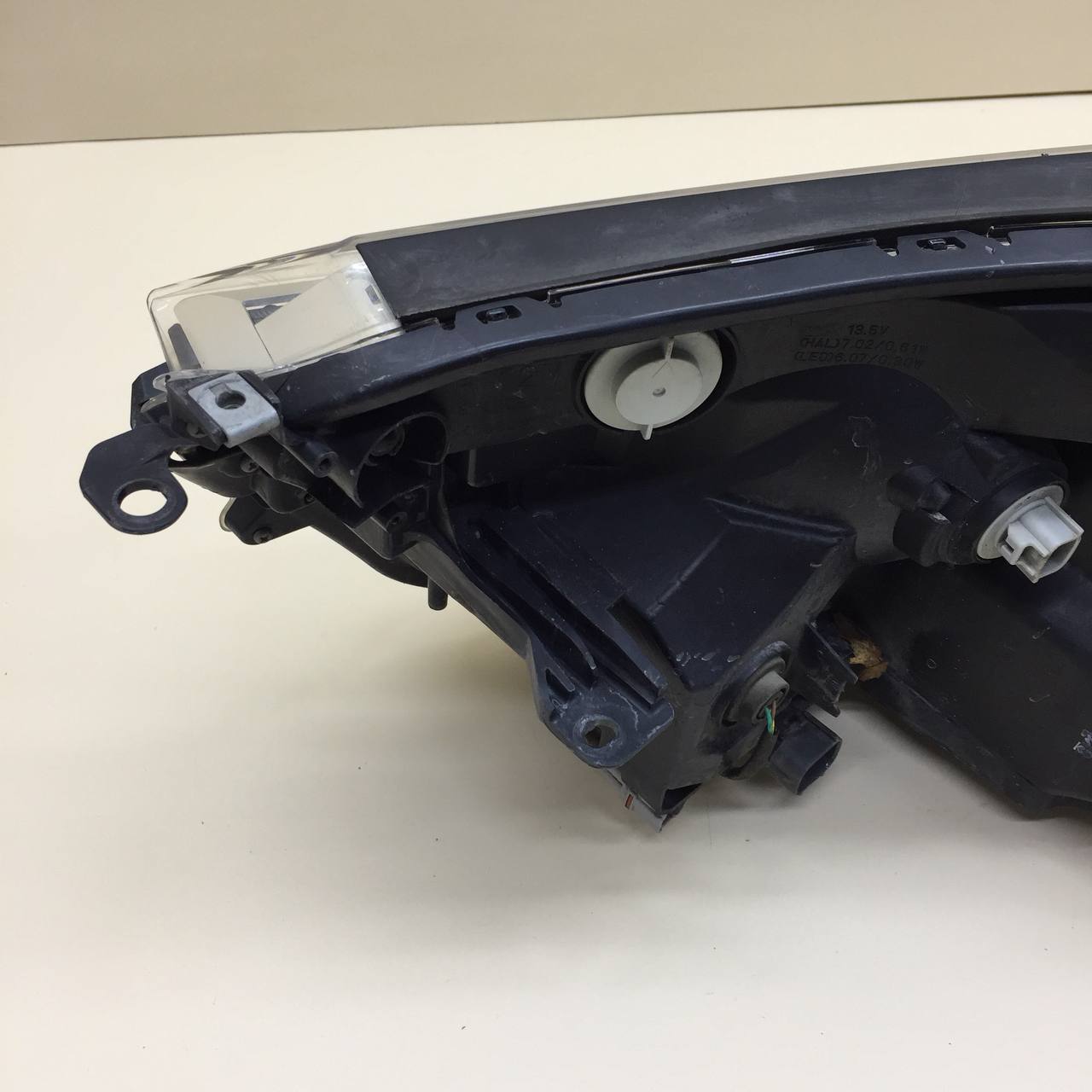 Фара правая Toyota Rav 4 (XA40) 2013-2019