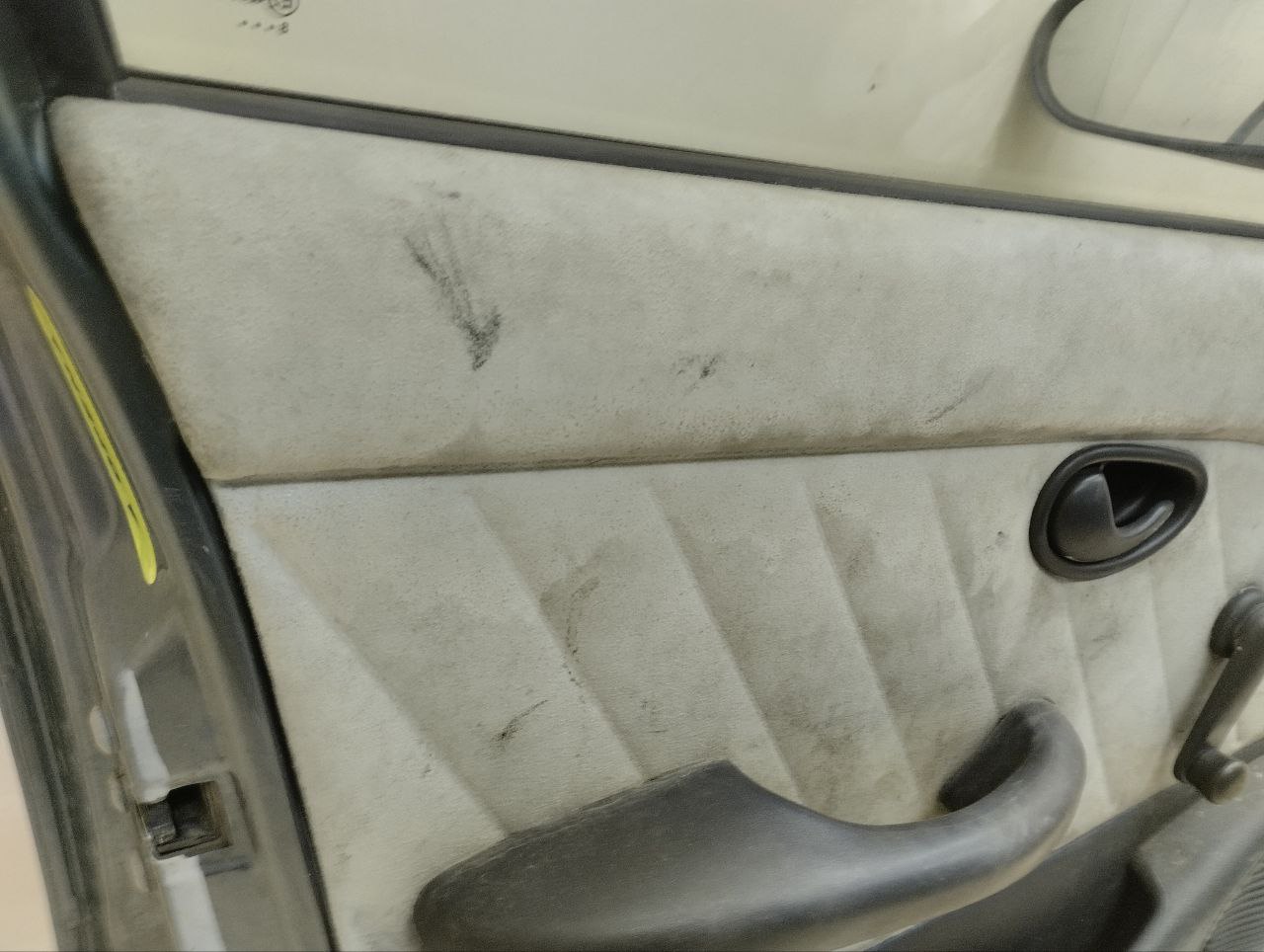 Дверь передняя левая Fiat Albea 2002-2012