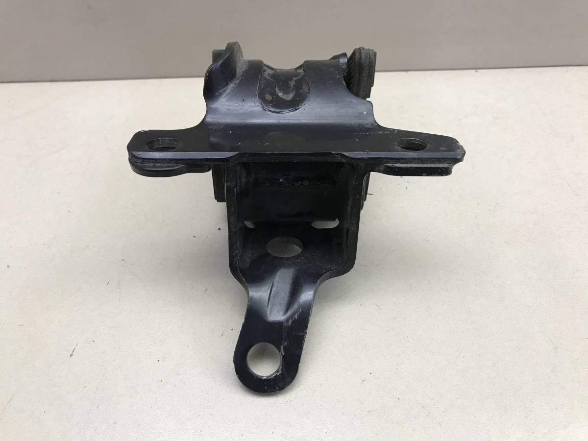 Опора КПП Mazda Mazda 3 (BM) 2013-2016